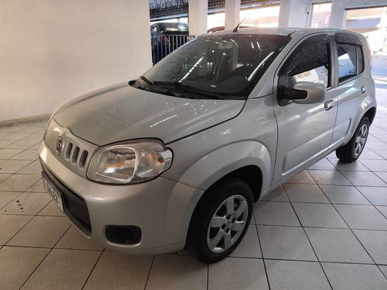 FIAT UNO 1.0 EVO VIVACE 8V FLEX 4P MANUAL